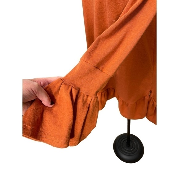 VERY J Boutique Rust Tunic Top Boho Hippie Ruffle Bottom Hem - Picture 9 of 11